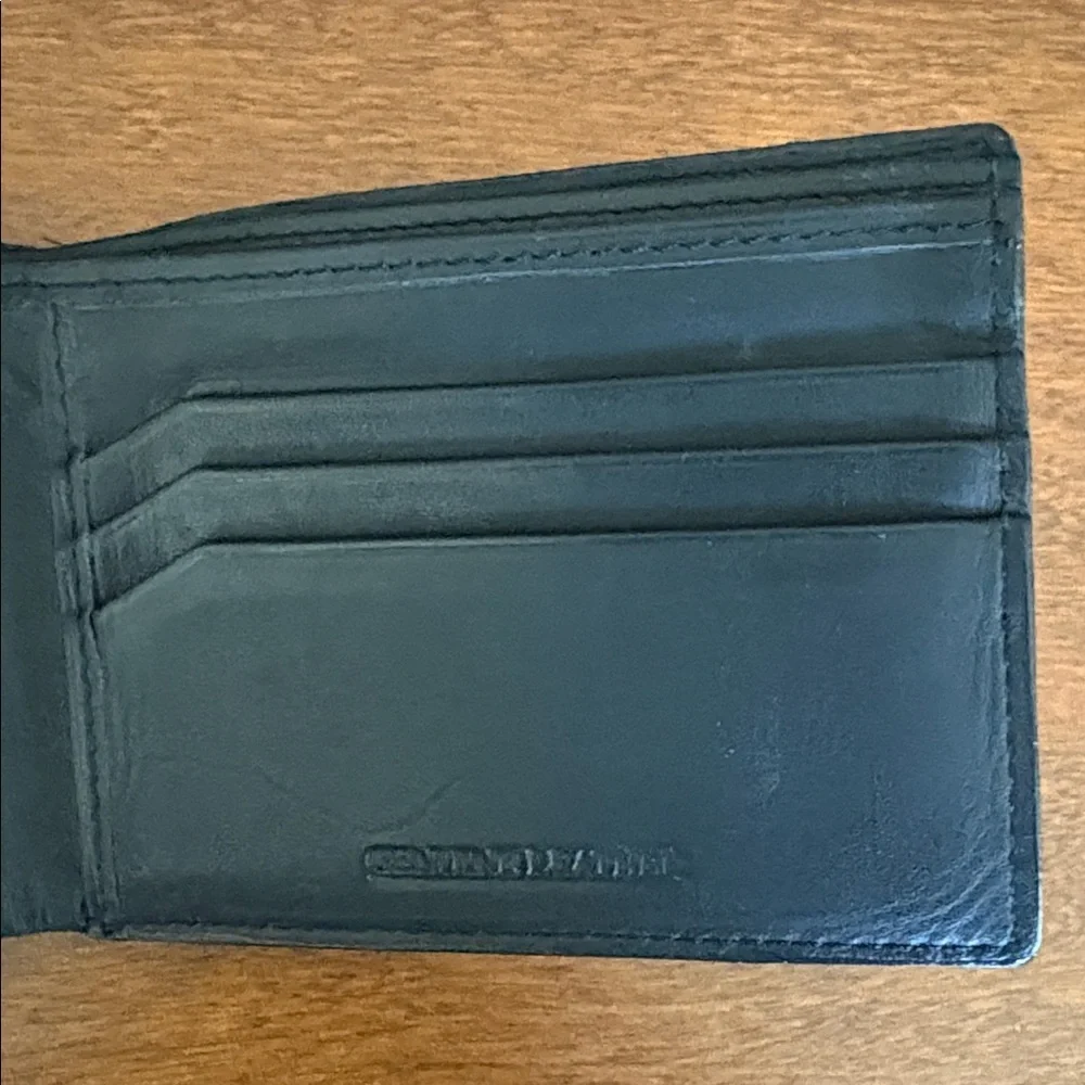 Woven Leather Bi-Fold Wallet in Black